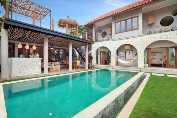 Villa Spotlight: Canggu Beach 5 Bedroom Villa