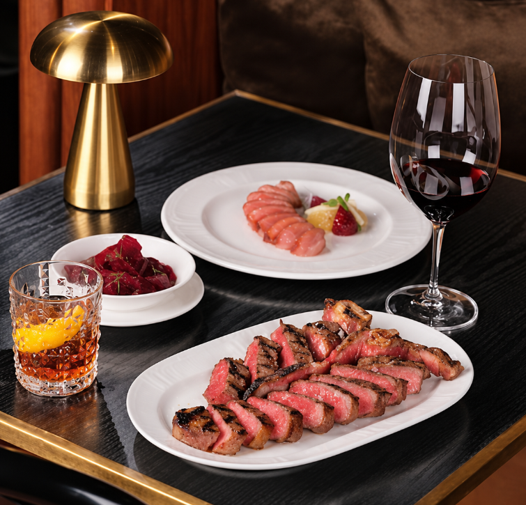 New York’s Famous Wolfgang’s Steakhouse Has Opened in Petitenget